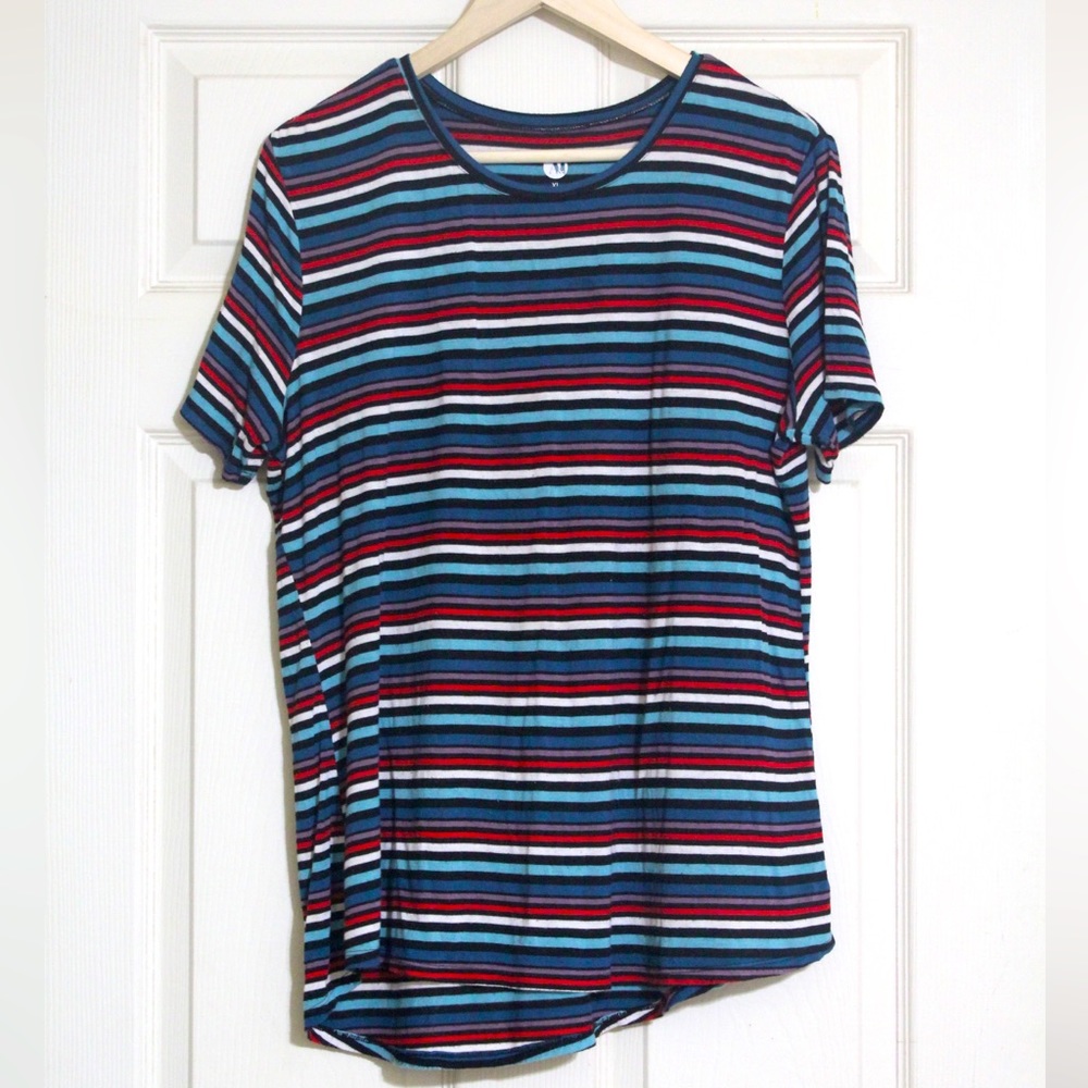 (FREE) A&I Woman’s Scoop Neck Short Sleeve Tee